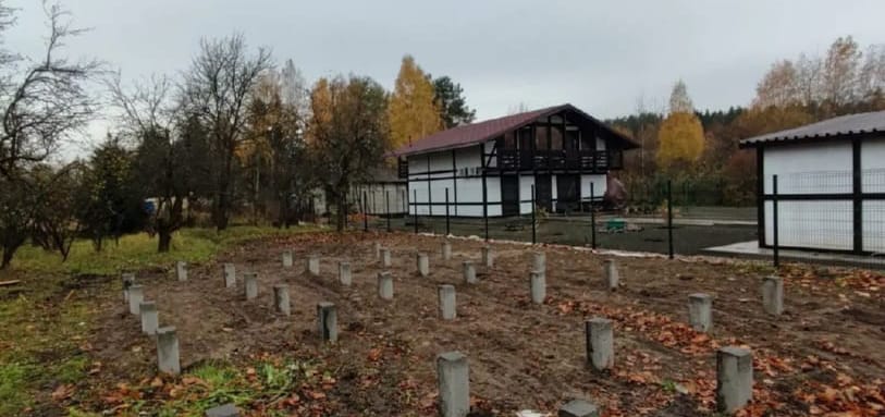 Фундамент на забивных ЖБ сваях
